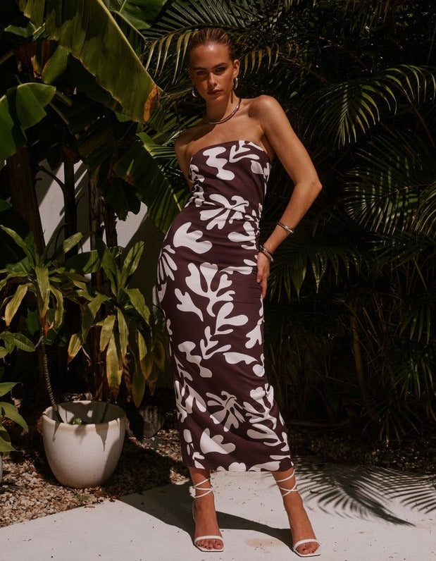 Akeli Midi Dress in Chocolate