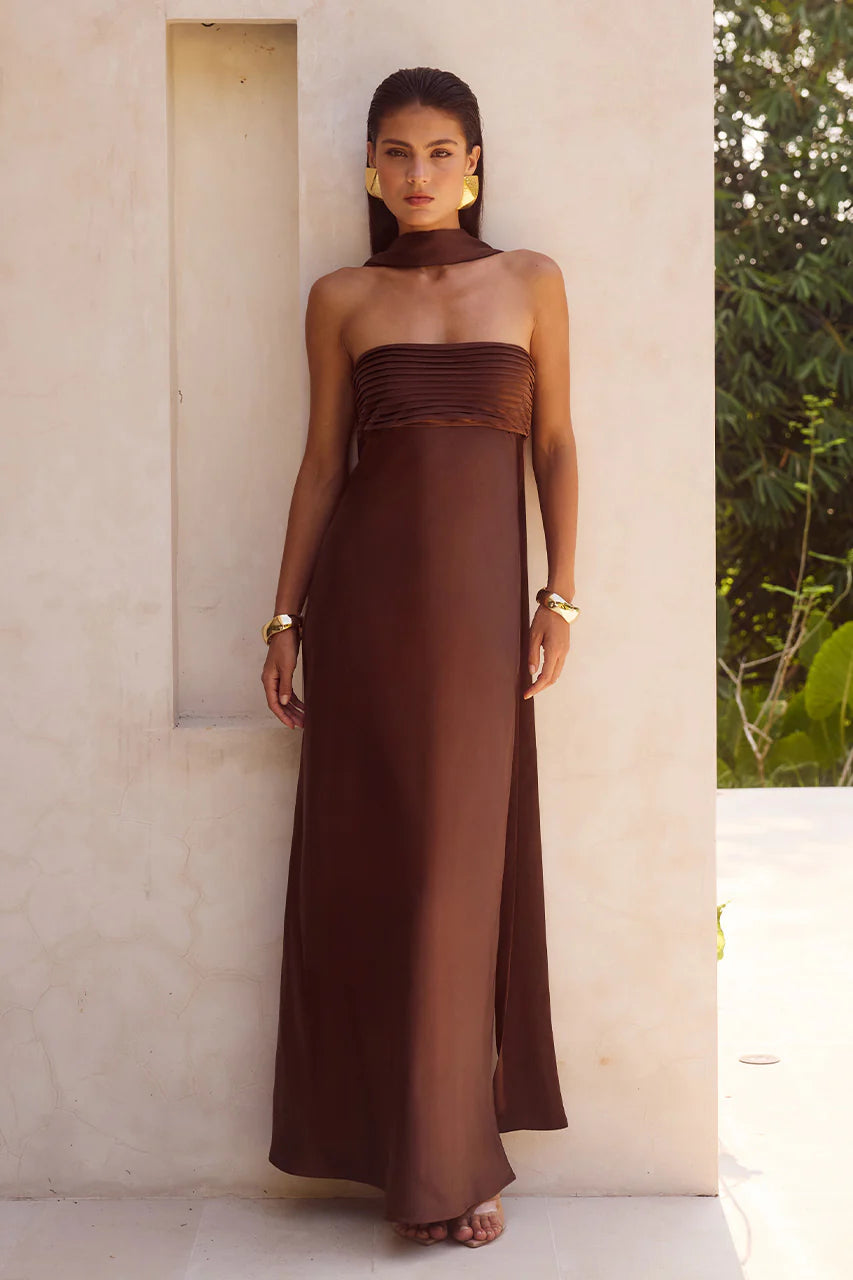 Elsa Maxi Dress in Chocolate