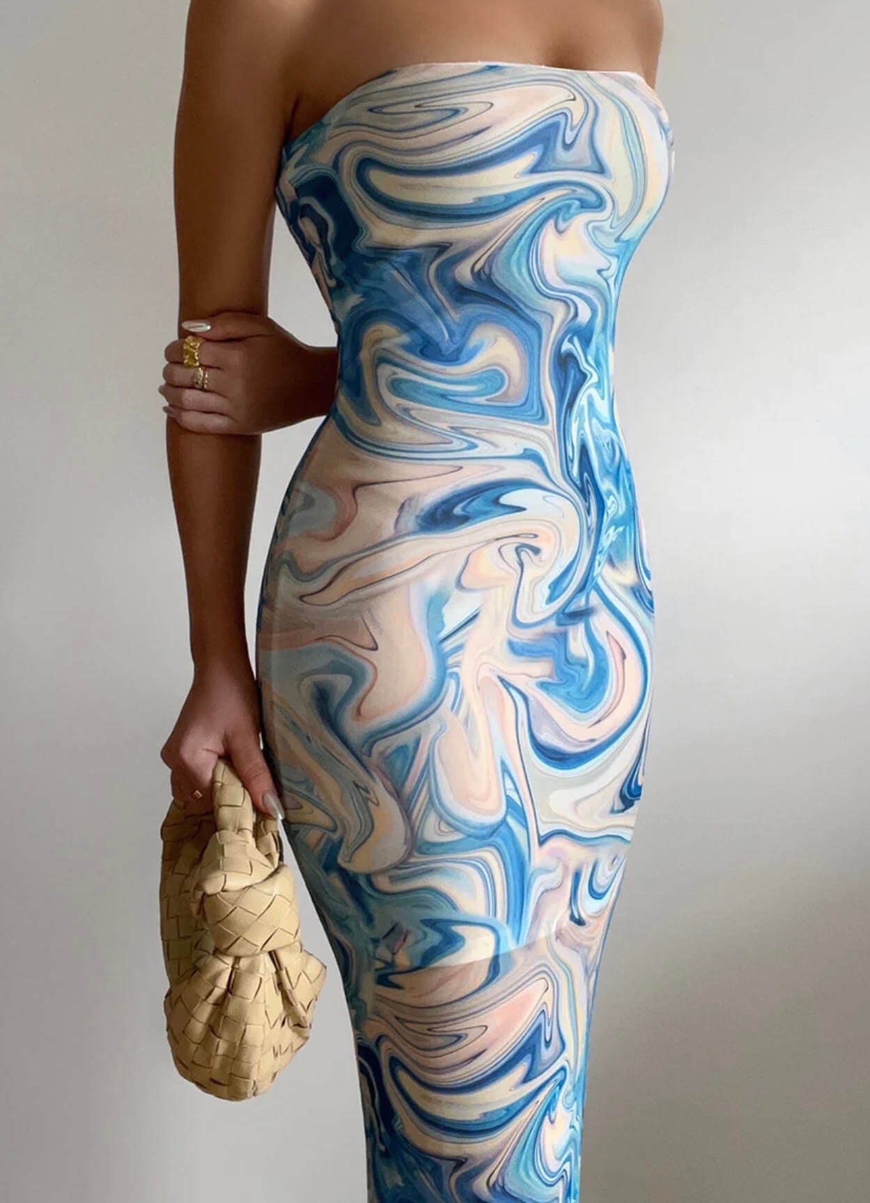 Etoile Midi Dress in Blue
