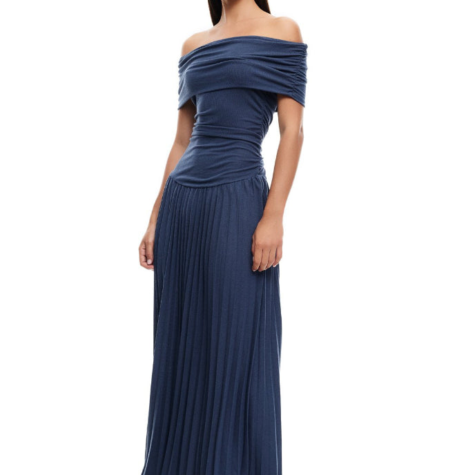 Field Of Dreams Maxi in Navy