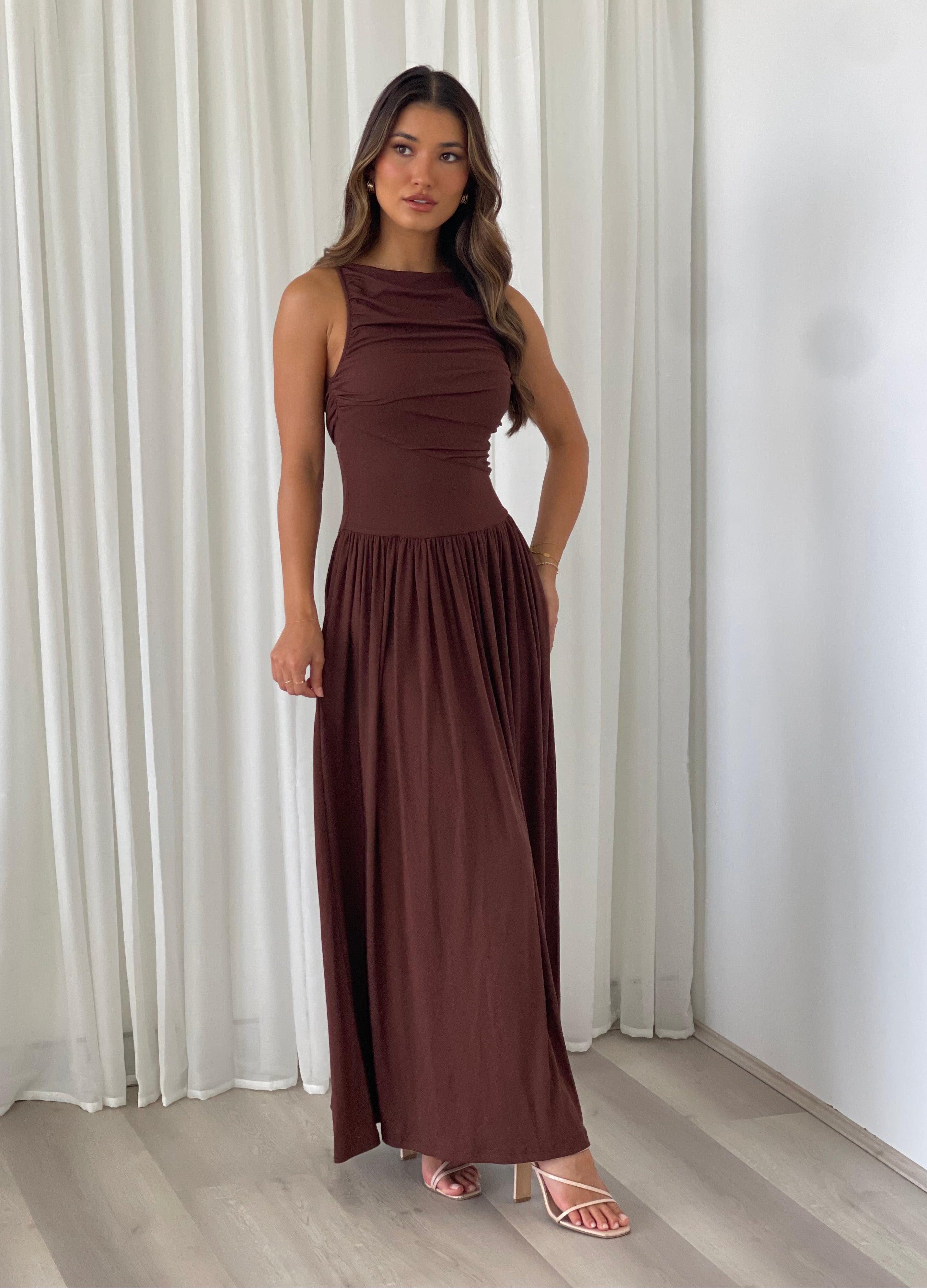 Nalla-Maxi-Dress-Brown 5