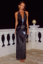  Alyssia Deep-v Maxi Dress in Black