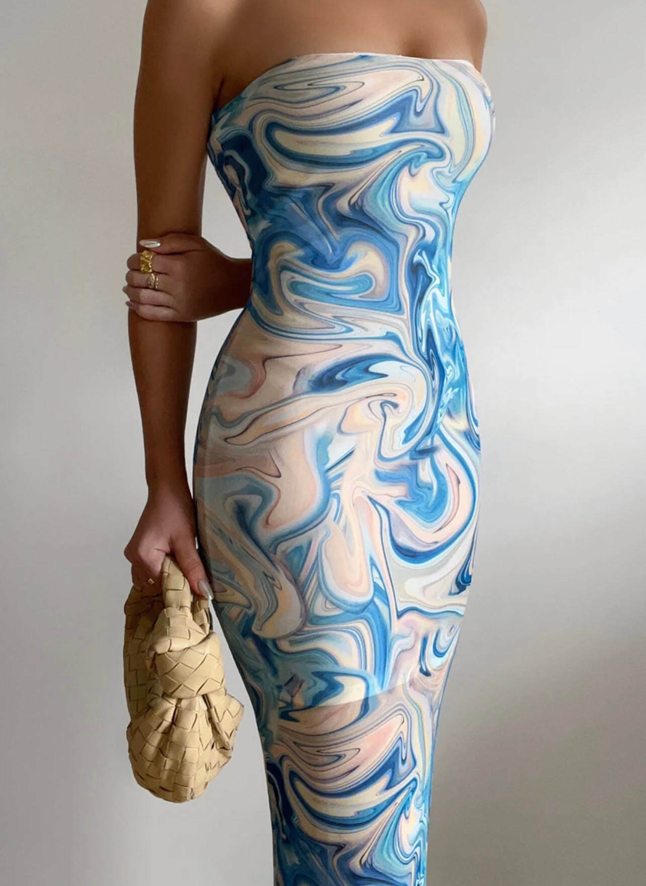 Etoile Midi Dress in Blue