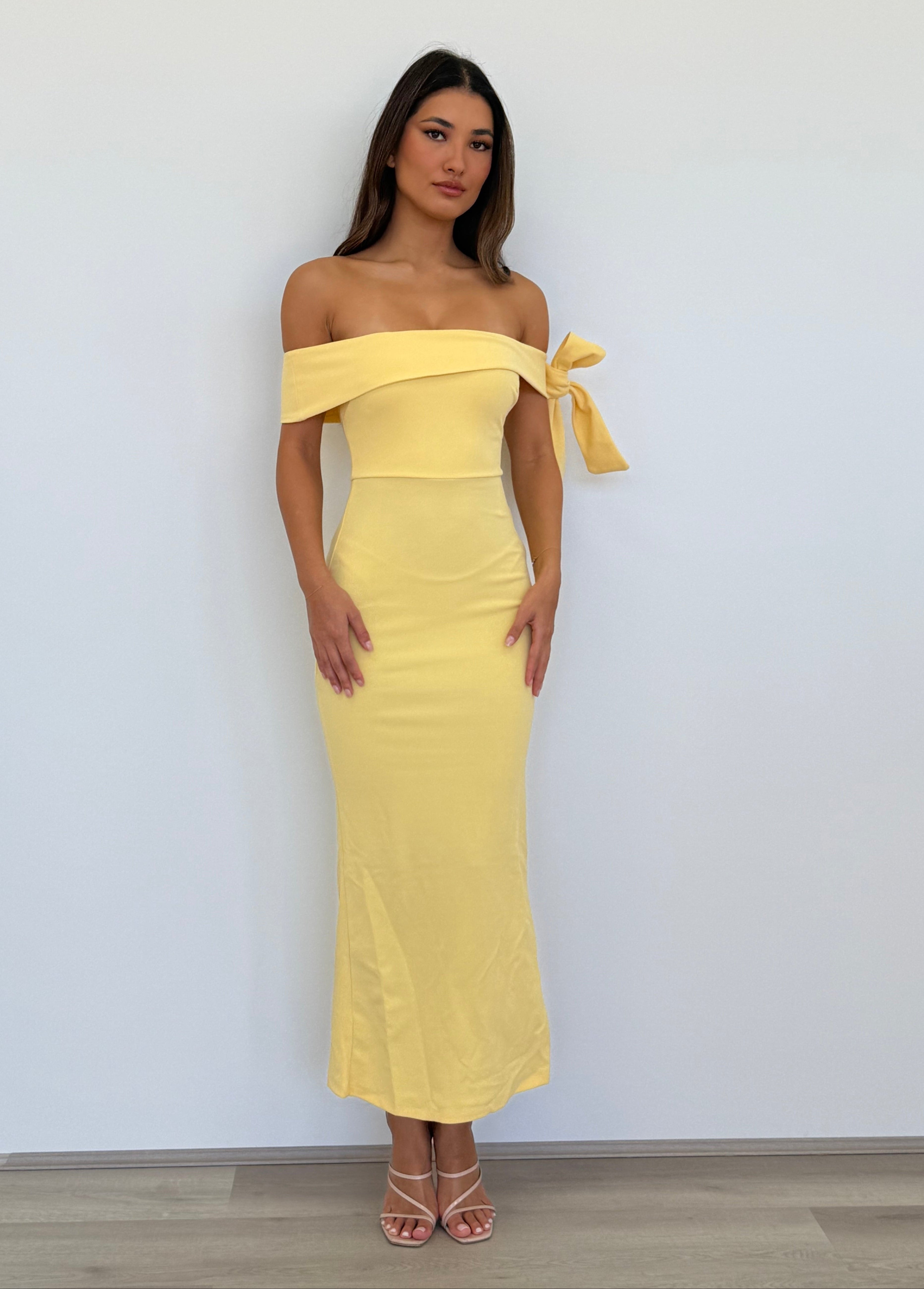 Halen Off Shoulder Maxi Dress in Lemon
