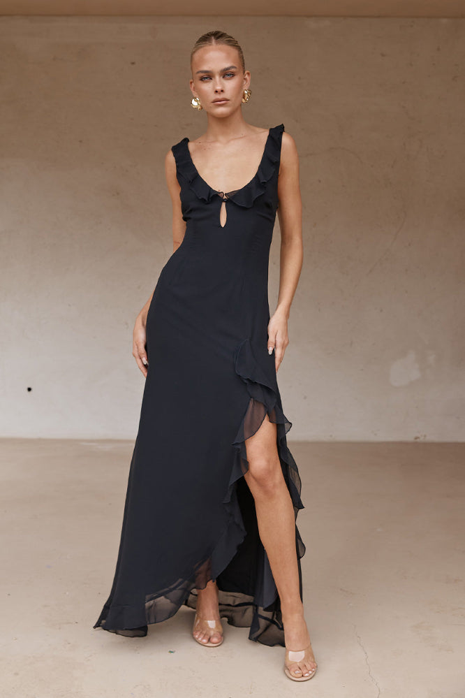  Inayah Maxi Dress in Black